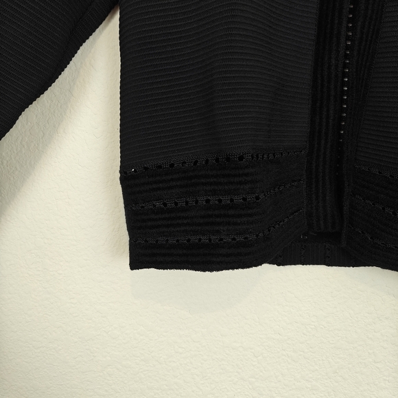 Diane Von Furstenberg Textured Cropped Wool Blend Knit Cartigan Sz Small - Picture 8 of 14